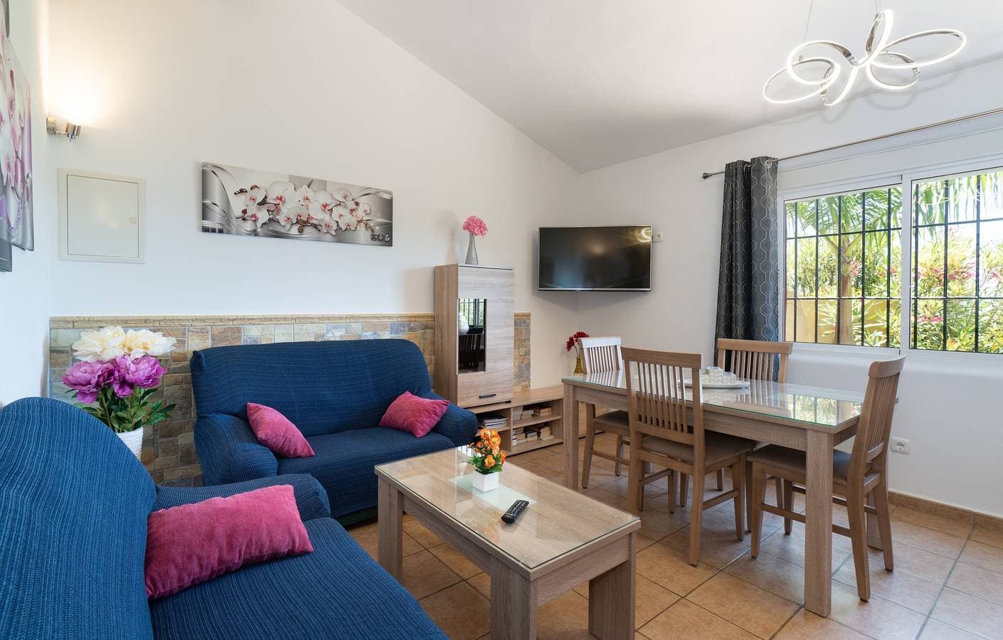 Foto 11 von 25: Ferienhaus Los Aperos 2 mit Meerblick, Pool, Garten und WLAN