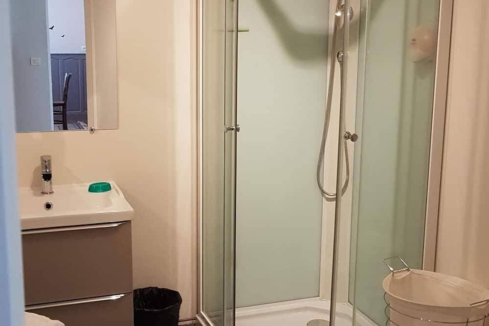 Foto 6 von 15: Möblierte Wohnung in komfortablem Einfamilienhaus mit gepflegtem Garten