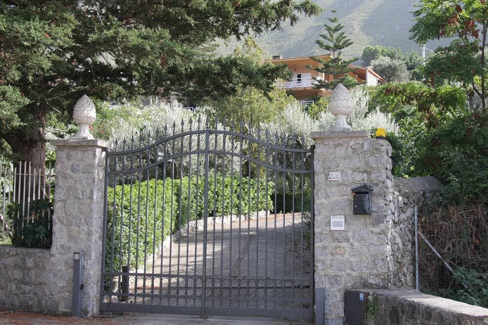 Foto 13 von 29: Villa Lomarchi Ferienhaus