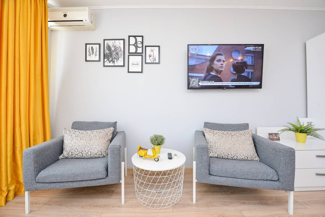 Foto 4 von 20: Candy Studio - Cismigiu Gardens - Ruhiges Zimmer
