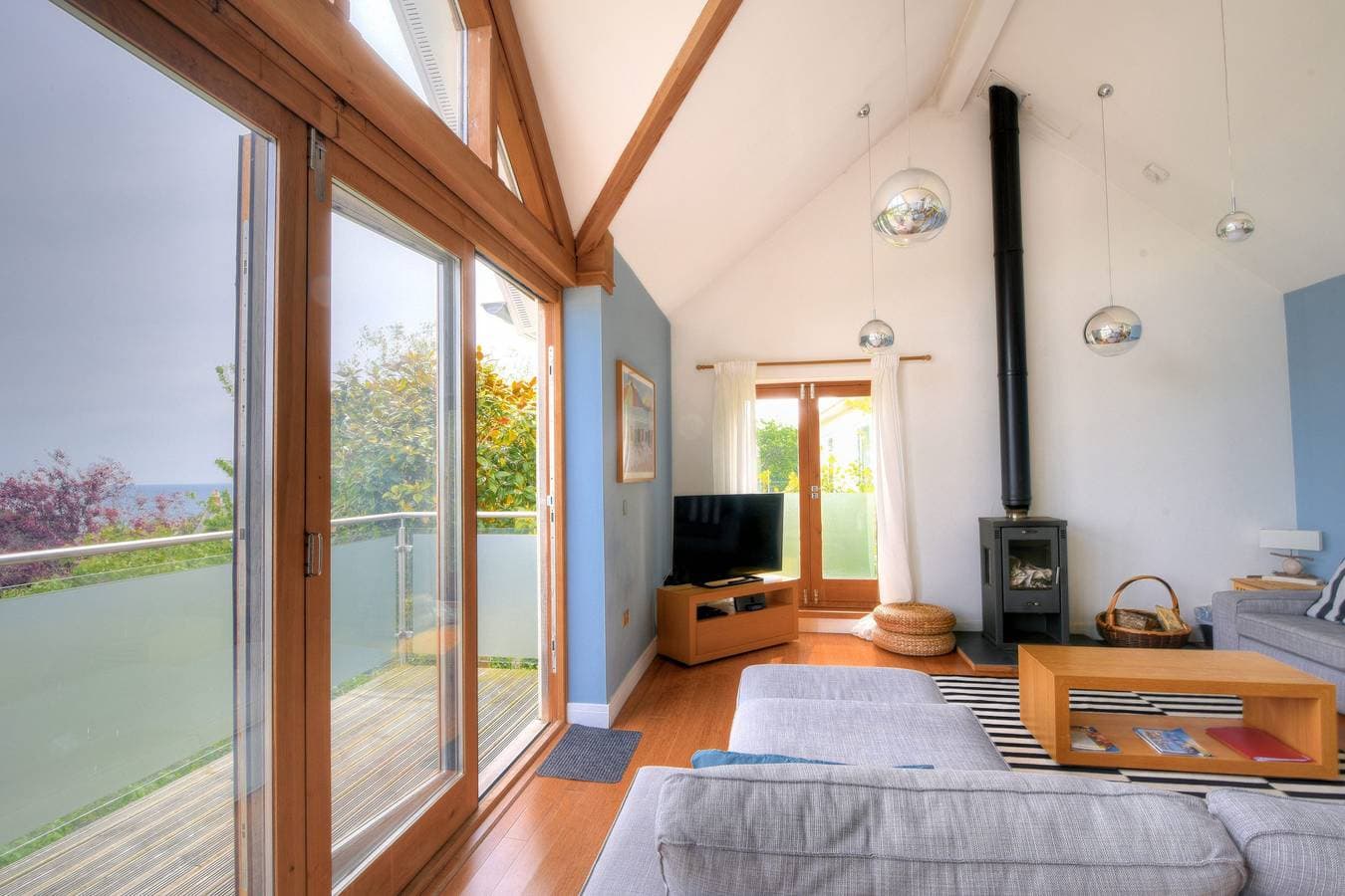 Foto 9 von 27: Cottage für 8 Personen mit Balkon