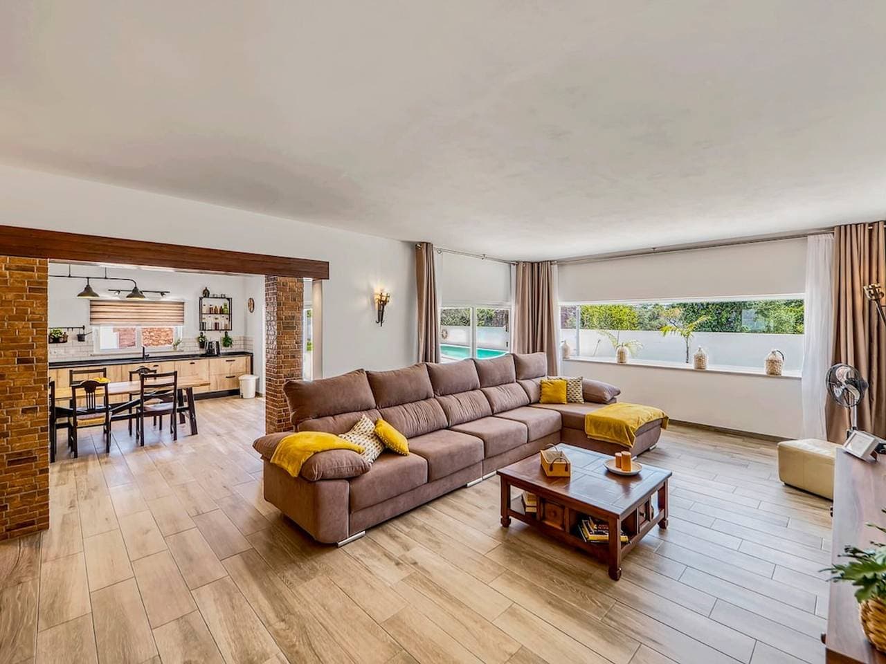 Foto 5 von 36: Luxusvilla mit privatem Pool - 8 Pers.