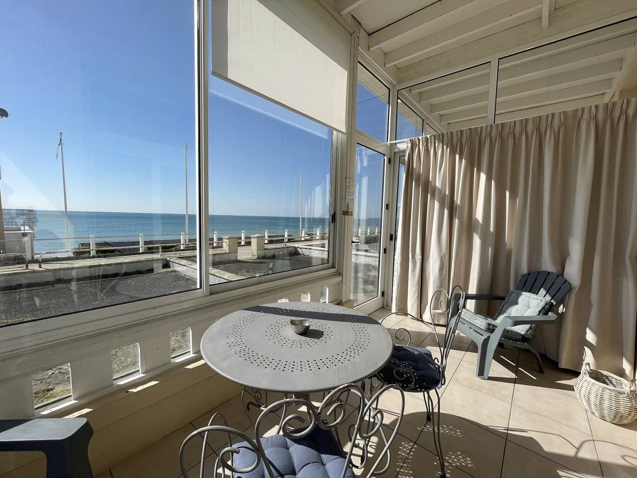 Foto 4 von 24: Duplex gemütlich, strandnah und zentral, Parkplatz, WLAN opcional