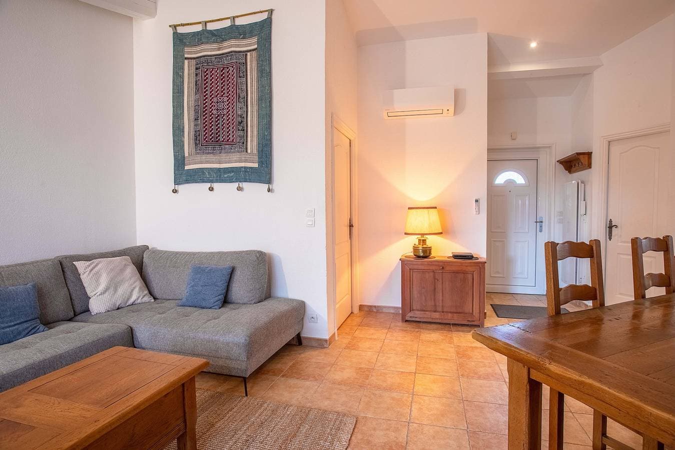 Foto 12 von 32: Villa 'Domaine Du Golf De Roquebrune' mit Meerblick, WLAN und Klimaanlage