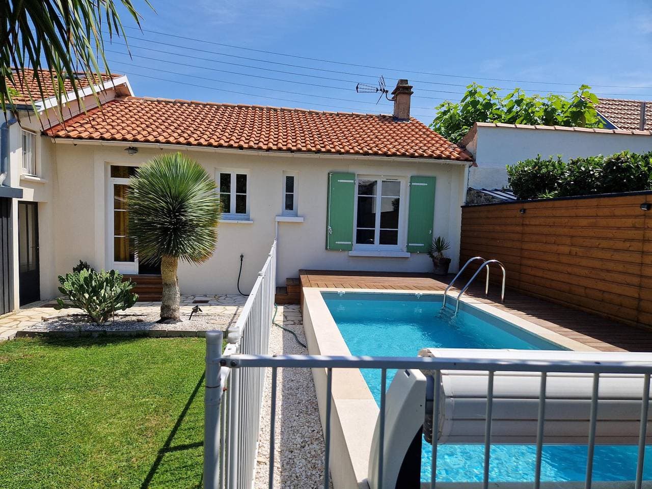 Foto 11 von 13: Renovierte Villa mit Pool, in Strandnähe, ideal für 4 Personen, Châtelaillon-Plage
