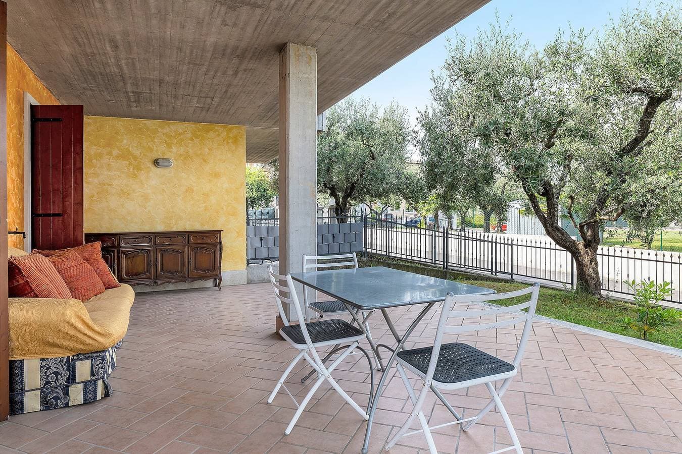 Foto 5 von 34: Appartamento Gigli mit Garten, Gemeinschaftspool, WLAN und Klimaanlage