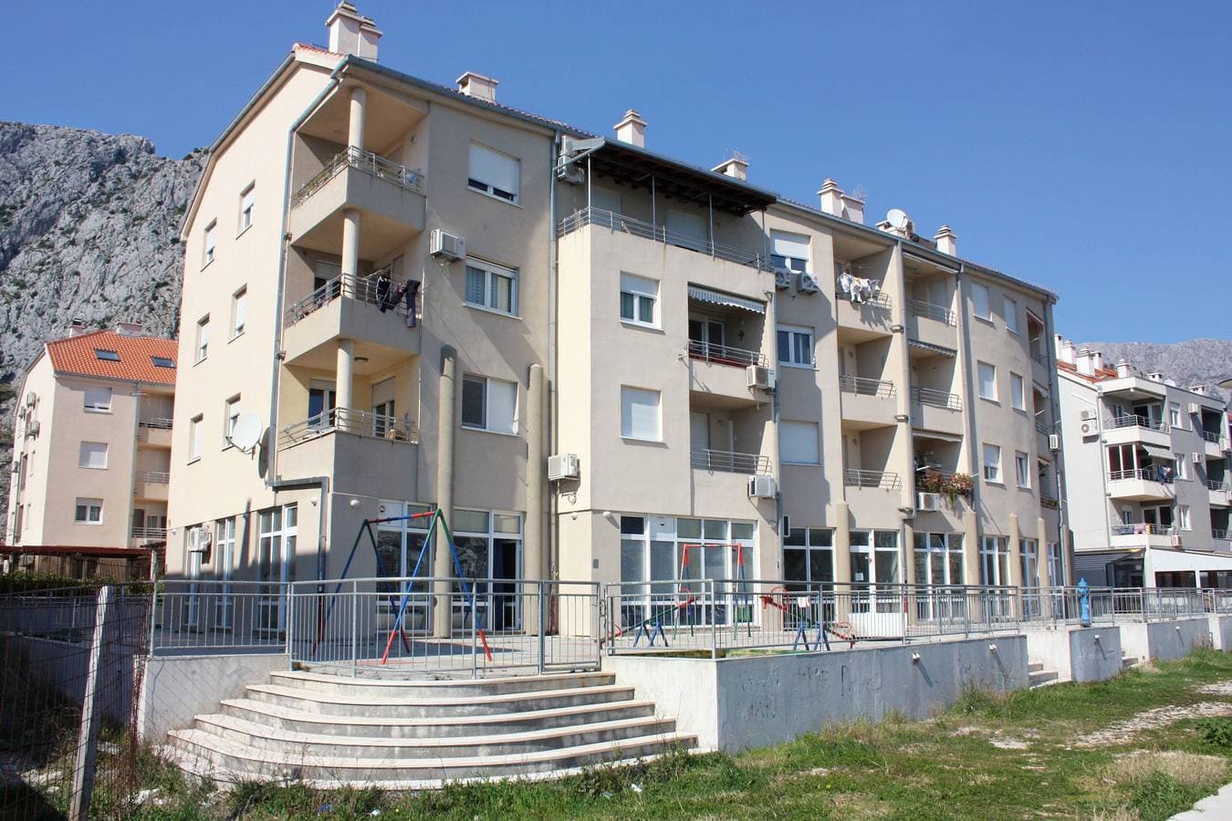 Foto 3 von 22: 1-Zimmer-Ferienwohnung mit Balkon und Meerblick Omis A-6073-a