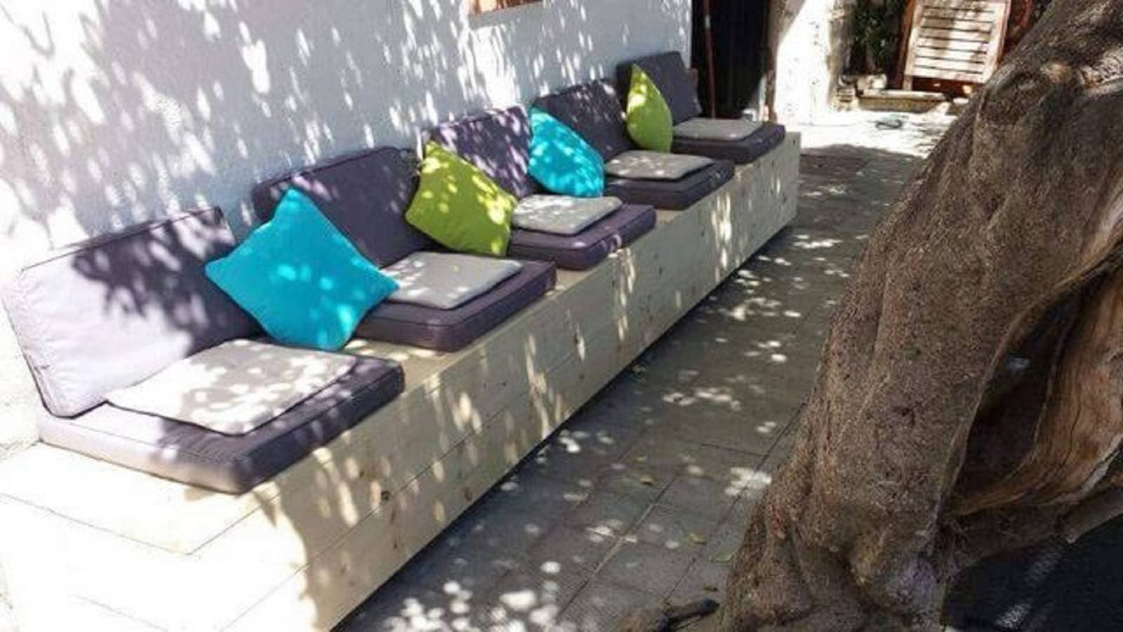 Foto 13 von 30: Strandhaus in erster Linie in der Mitte von Cadaques