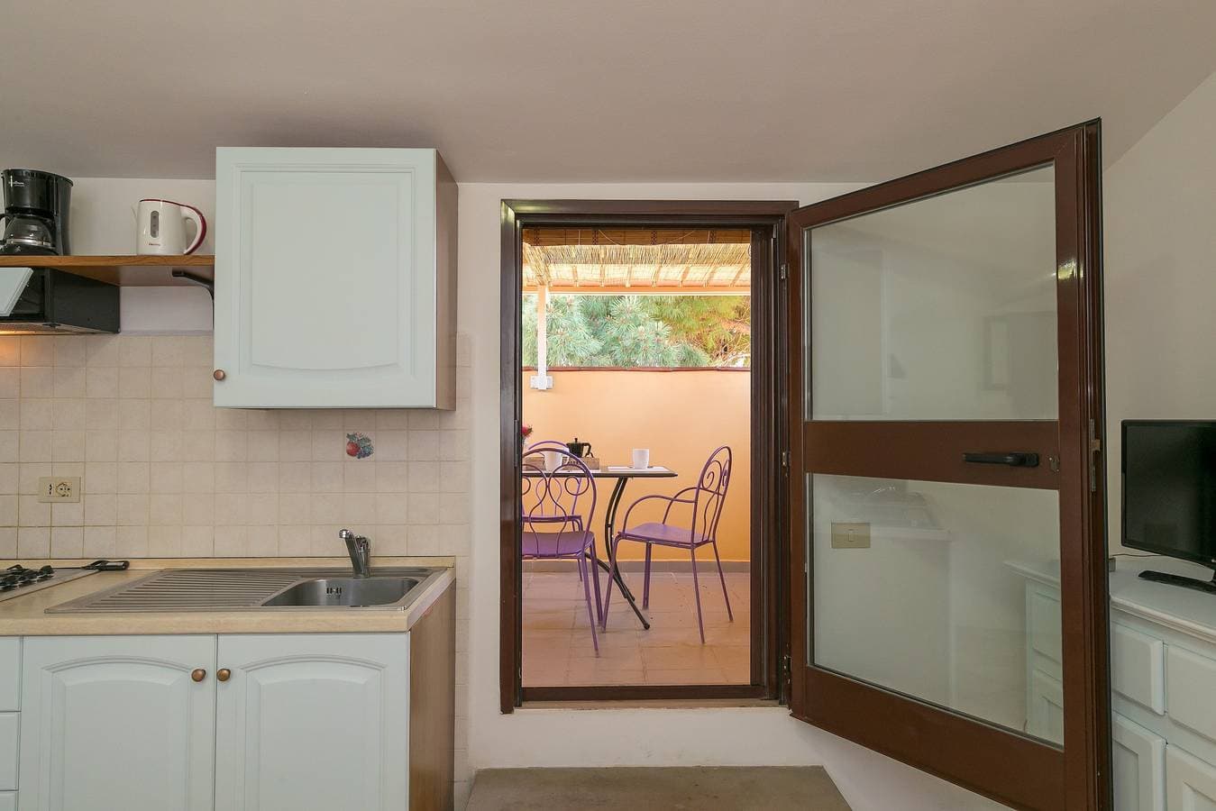 Foto 7 von 33: Monolocale 'Podere Nuti – L'Eccezione' mit exklusiver Dachterrasse, Pool & Gemeinschaftsgarten