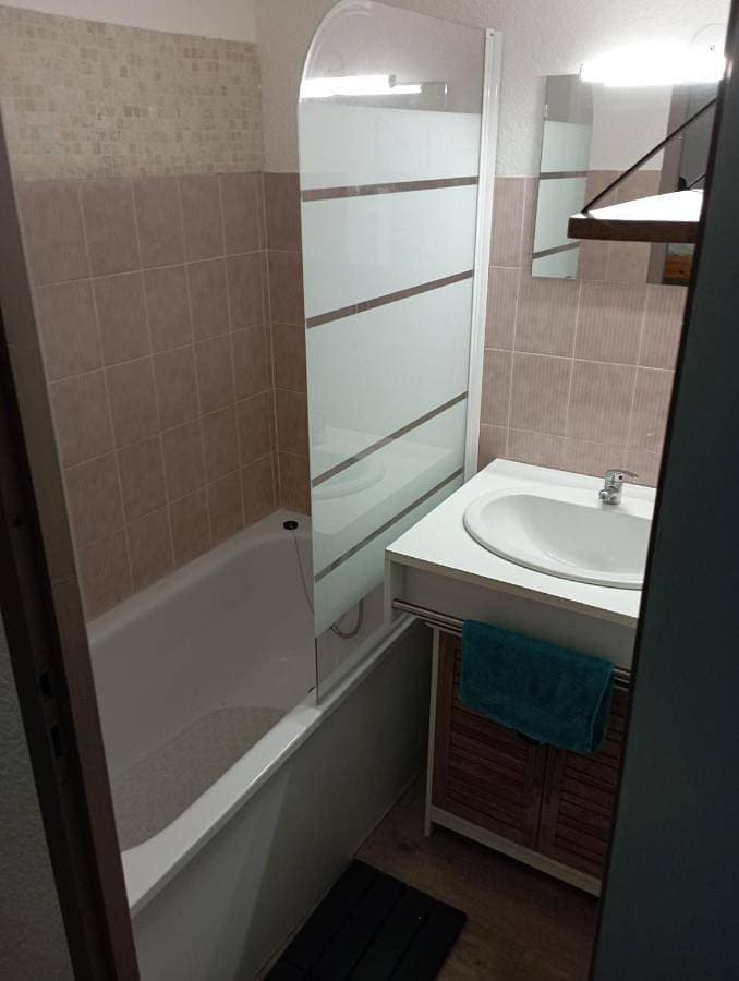 Foto 4 von 32: One-Bedroom Apartment