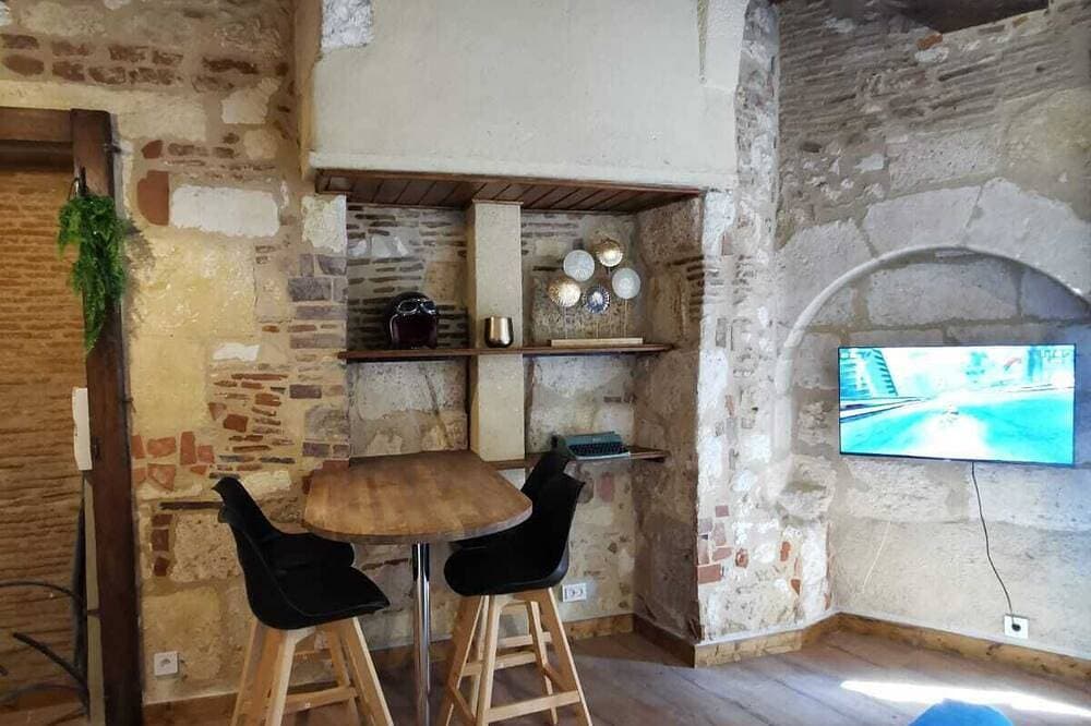 Foto 6 von 6: Chic Studio in Old Bergerac