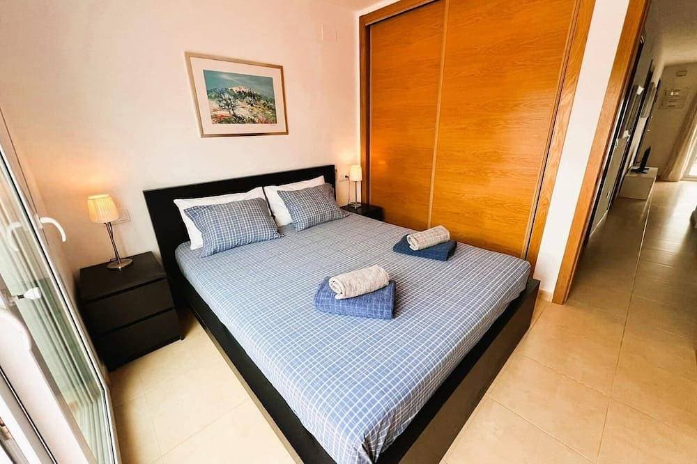 Foto 2 von 23: 3 Bedroom Apartment on Golf Resort with Pool