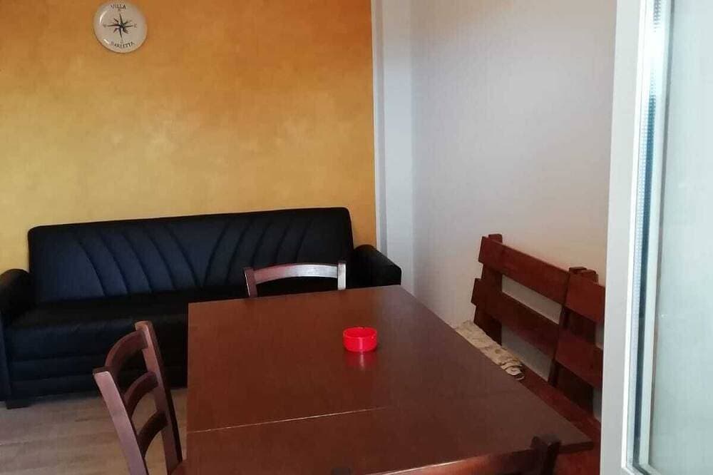 Foto 7 von 22: Villa Barletta Wohnung in Villa Erdgeschoss n.2