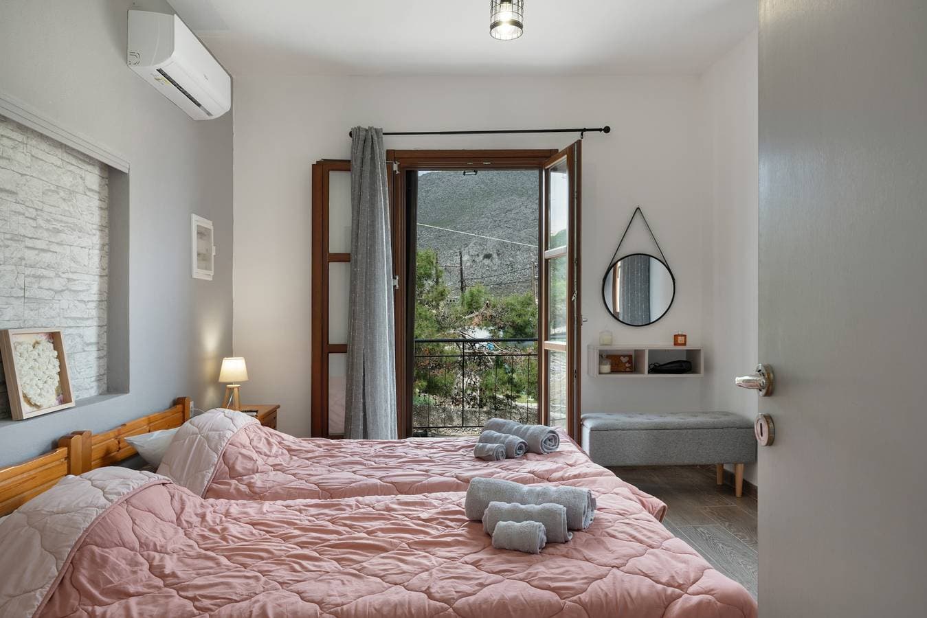 Foto 10 von 31: Apartment 'Symi Thea Home' mit Meerblick, WLAN und Klimaanlage