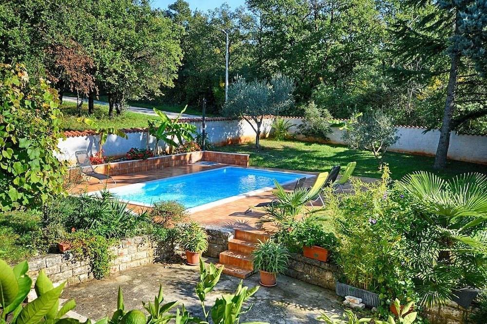 1-Zimmer-Ferienwohnung mit Pool Valica, Umag 1