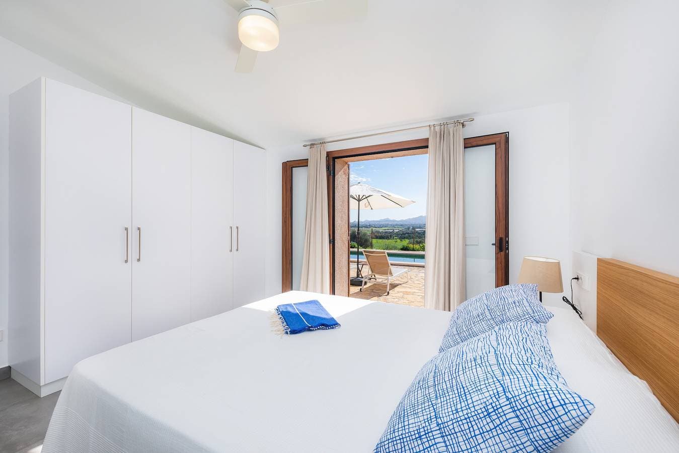 Foto 13 von 26: Landhaus "Can Jaume" mit Pool, Terrasse, Bergblick & WLAN