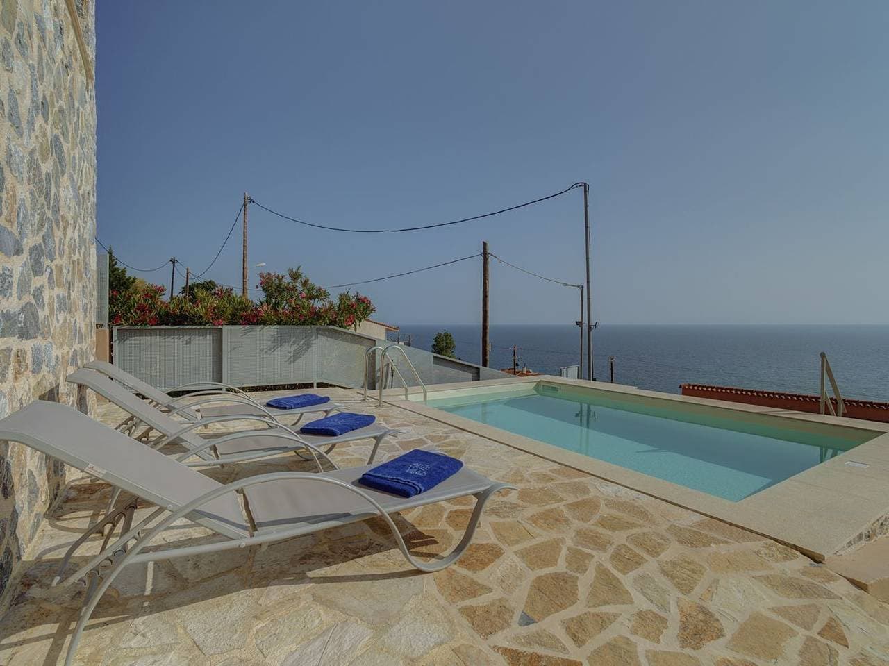 Foto 9 von 24: Villa für 6 Personen mit Ausblick