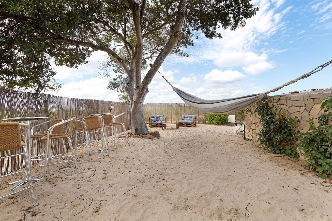 Foto 7 von 23: Casa Arinto – Geräumiges, ruhiges Refugium zwischen Weinbergen mit Lounge & Gemeinschaftspool