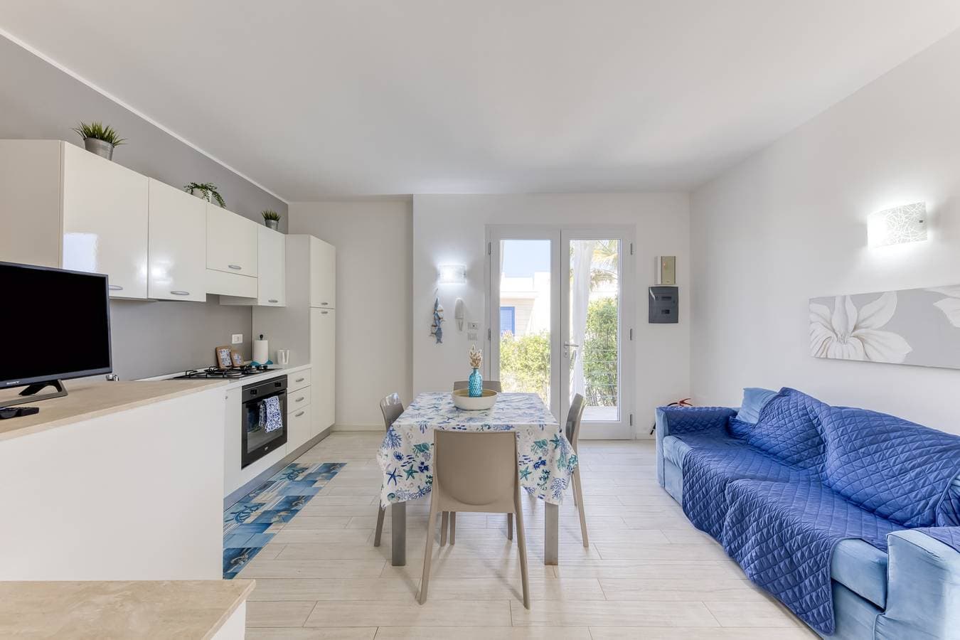 Foto 4 von 30: Villa 'Alma Maldive Del Salento' mit privater Terrasse, Wi-Fi und Klimaanlage