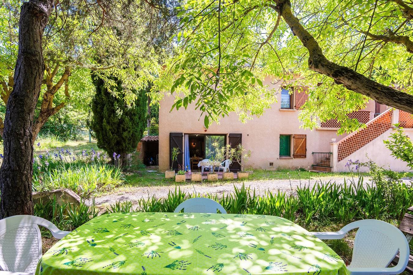 Foto 4 von 32: Landhaus 'Villa Rose' mit Terrasse und Gemeinschaftsgarten