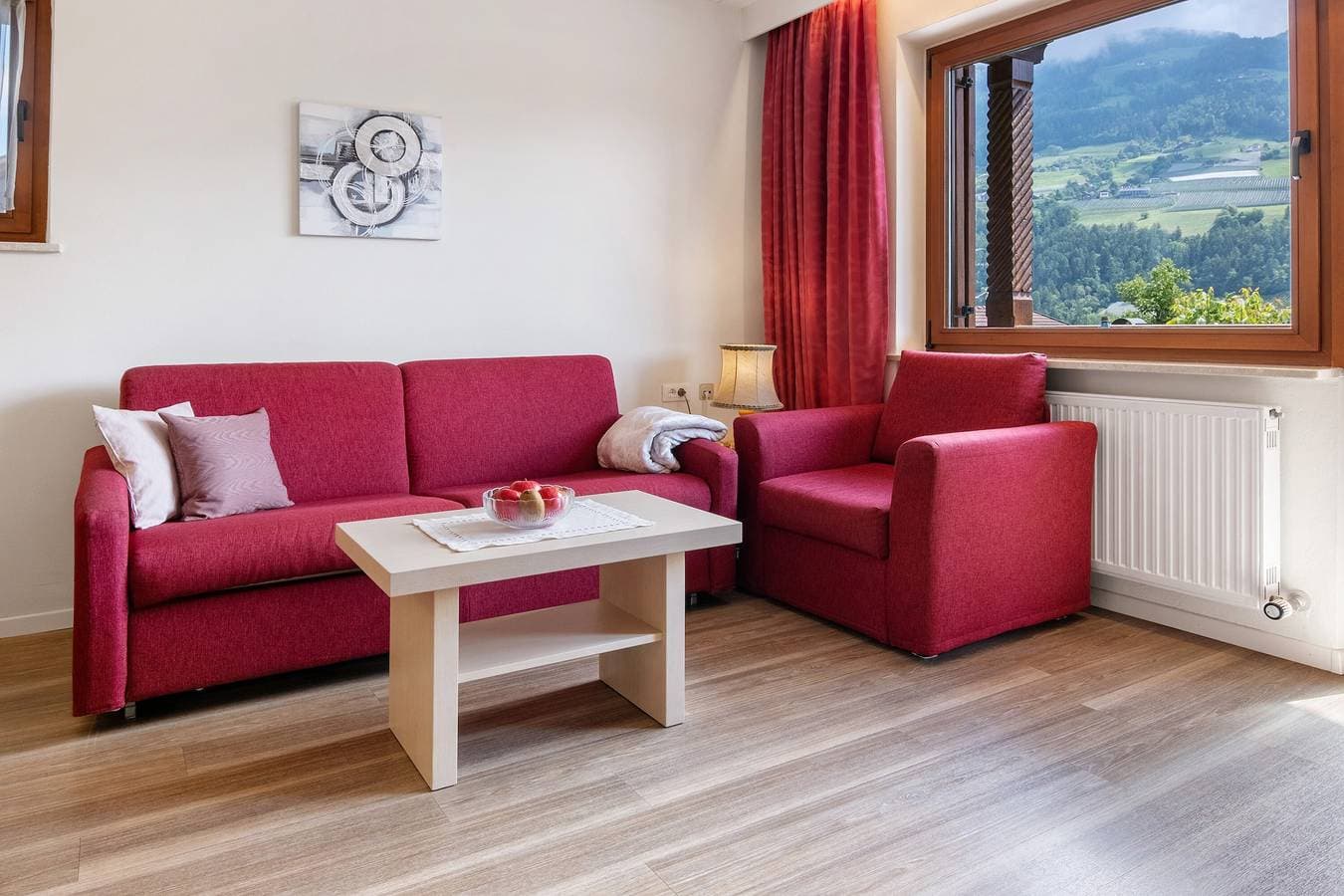 Foto 5 von 43: Ferienwohnung 'Christine 1' mit Bergblick, Gemeinschaftspool und Wi-Fi