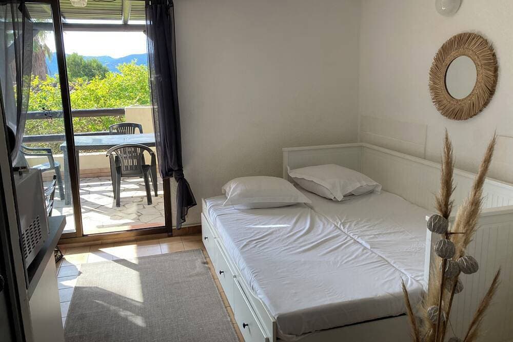 Foto 3 von 30: Mini Villa für 4 Personen 300 m vom Strand entfernt,