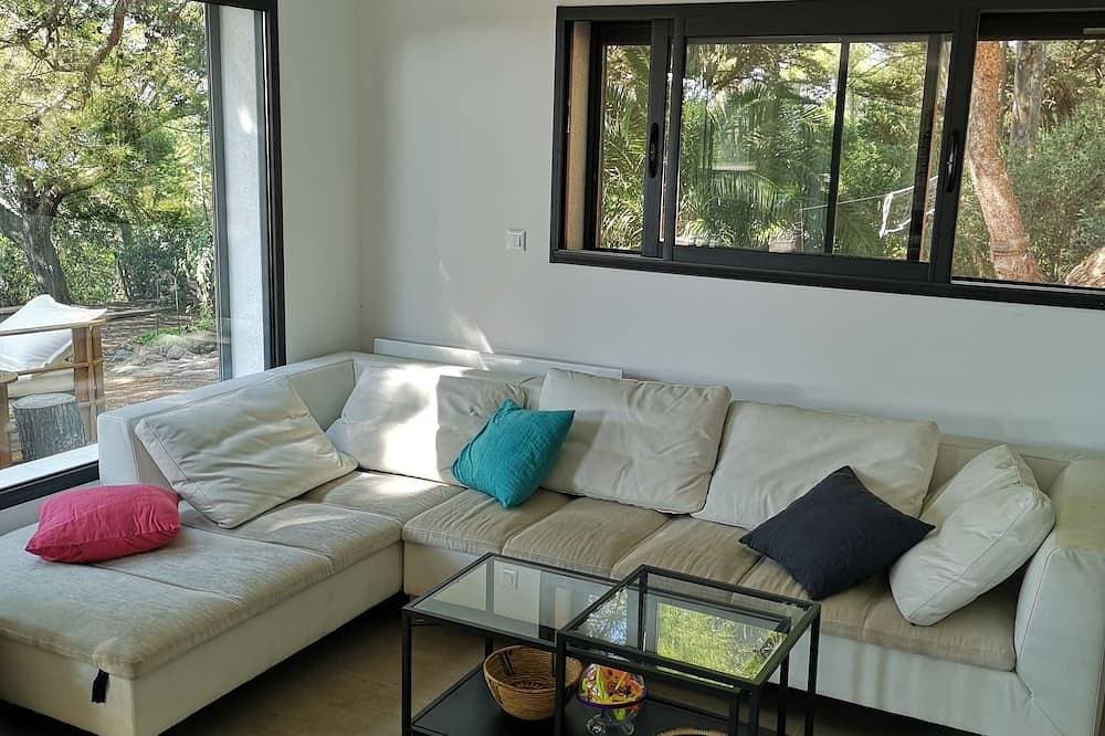 Foto 11 von 26: Moderne Villa, 4 Zimmer privater Zugang zum Meer