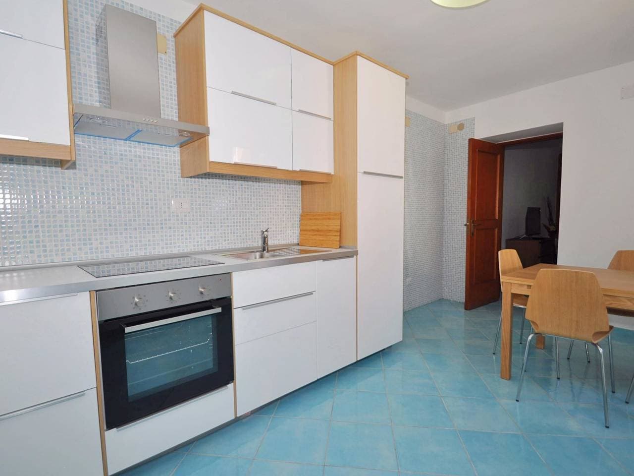 Foto 7 von 12: Ferienwohnung für 5 Personen mit Balkon