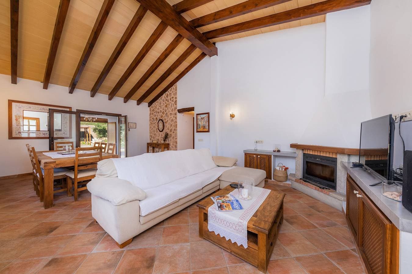 Foto 8 von 27: Ferienhaus 'Villa Toni i María' mit Bergblick, WLAN und Klimaanlage