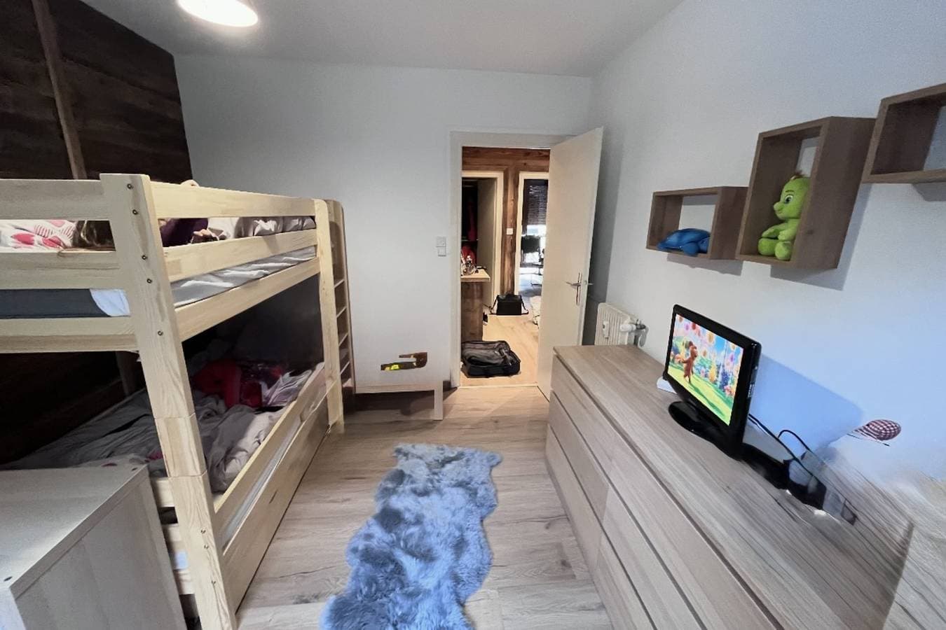 Foto 11 von 17: Ferienwohnung für 6 Personen mit Balkon