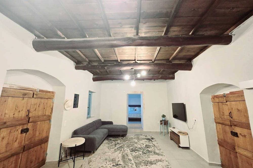 Foto 10 von 24: Charming 3 bed/2 bath Cretan village escape w/ ocean view