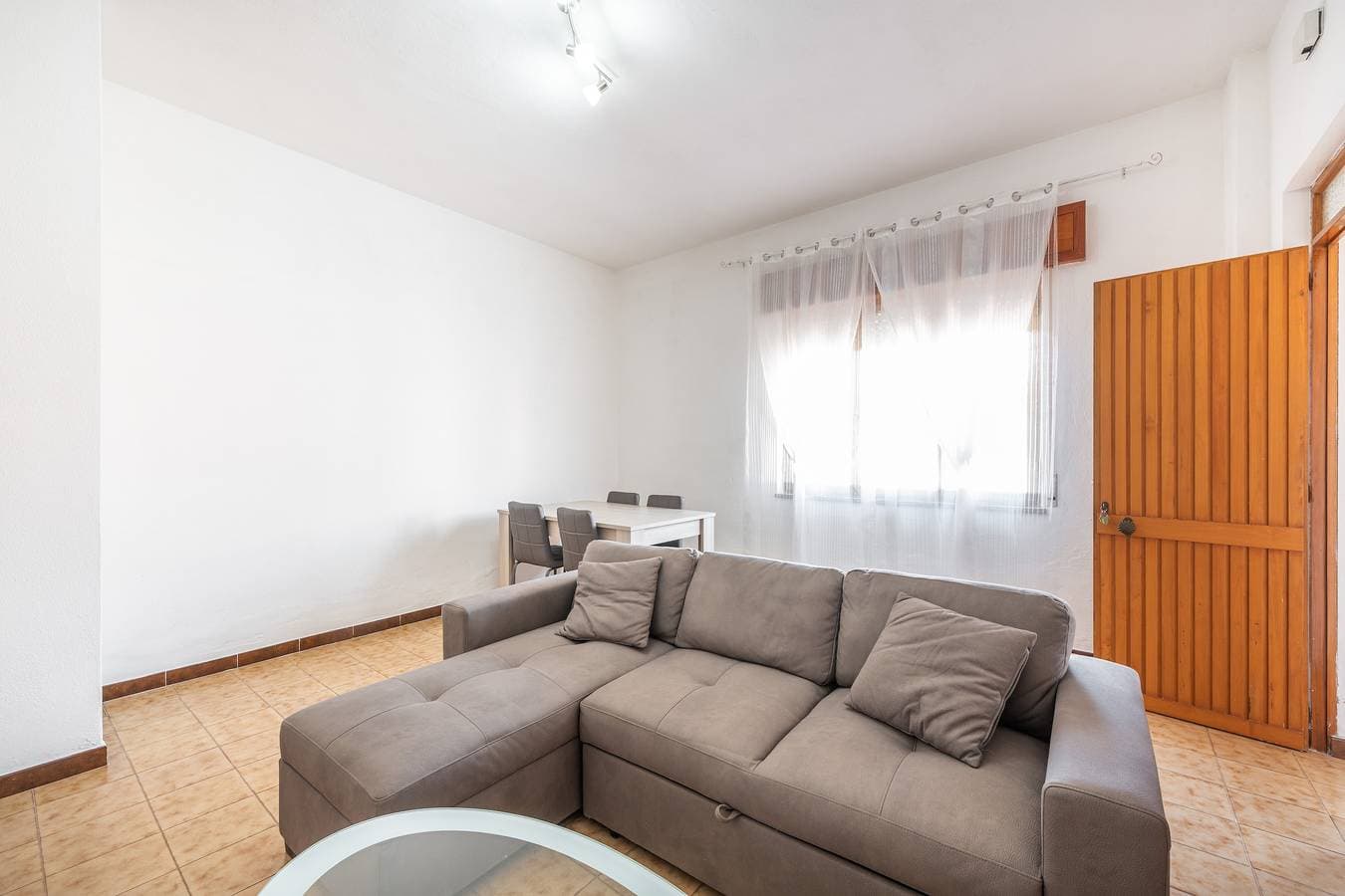 Foto 4 von 23: Ferienwohnung 'Casa Vacanze Teulada' nahe Altstadt mit Garten und WLAN