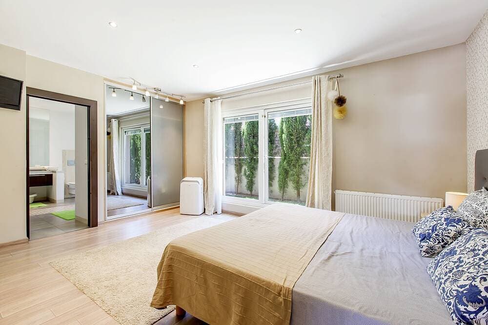 Foto 2 von 30: Moderne Villa mit großem privatem Pool in Santa Ponsa