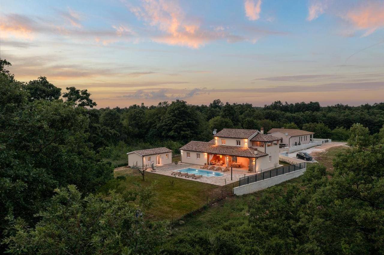 Villa Savičenta 1