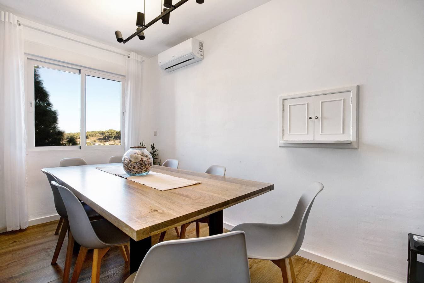 Foto 8 von 30: Ferienwohnung 'Armonia' mit Meerblick, WLAN und Klimaanlage