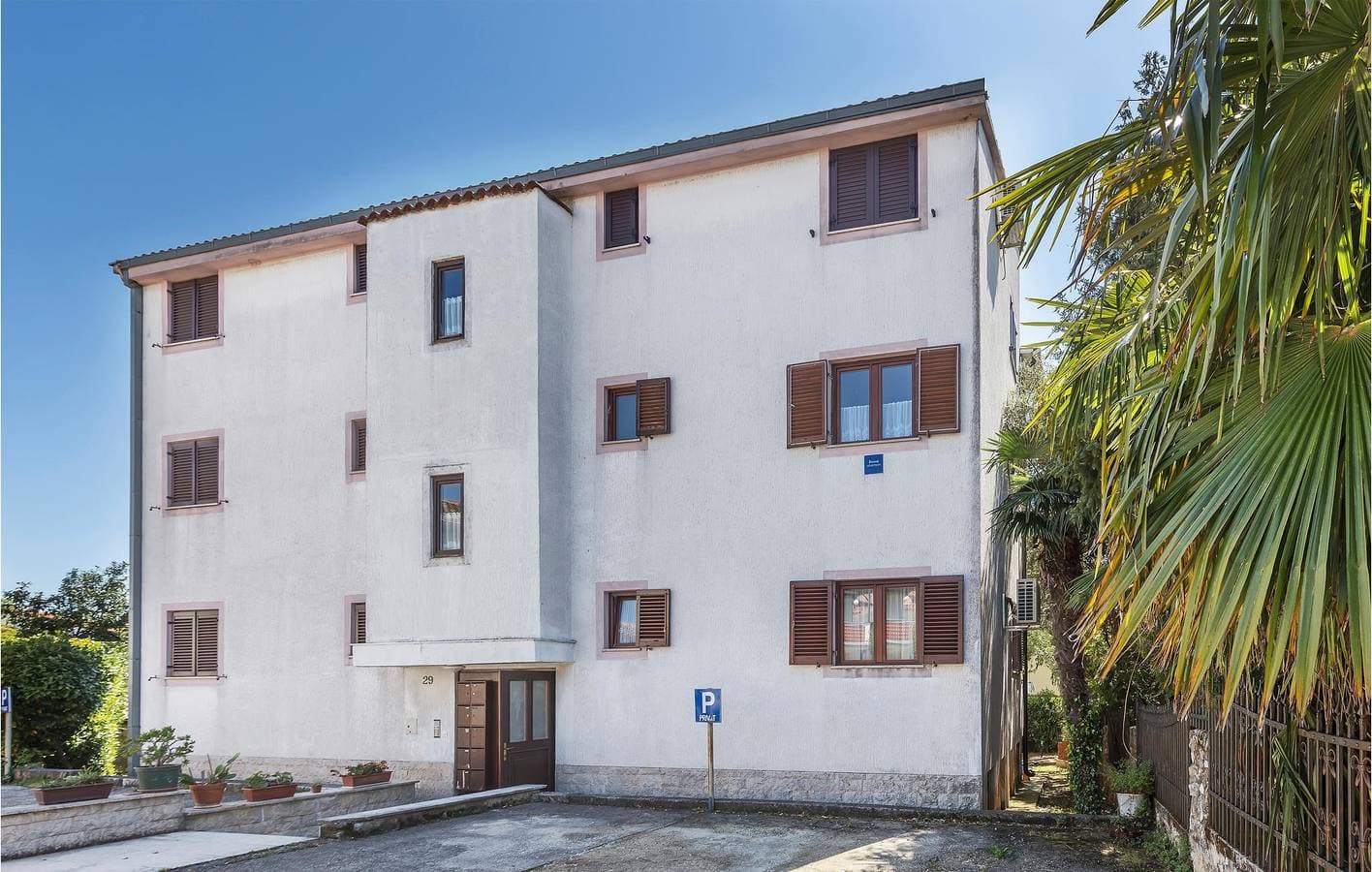 Gemütliche Wohnung mit WLAN, Terrasse und Parkplatz – 1,5 km zum Strand 1