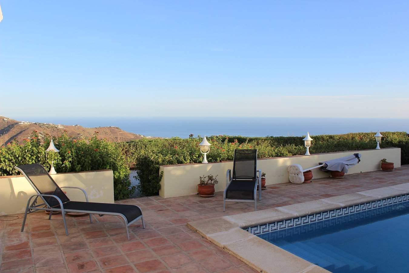 Foto 3 von 50: Ferienhaus 'Casa Dahlia' mit Meerblick, privatem Pool und Klimaanlage