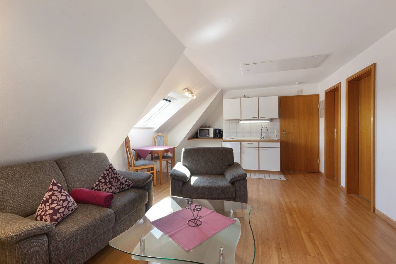 Foto 11 von 21: Ferienwohnung 'Eimberg 8' mit Balkon