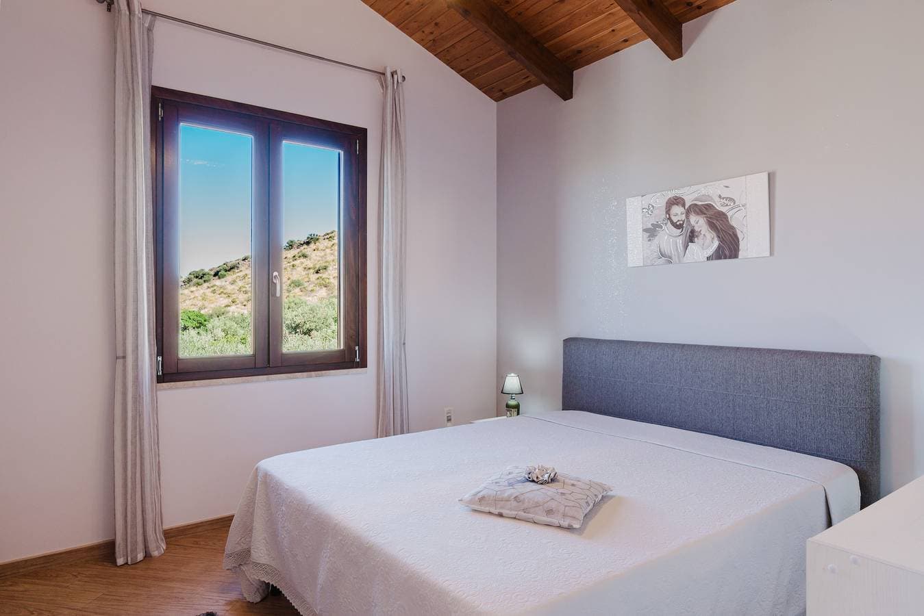 Foto 10 von 28: Villa 'Baronehome' mit Bergblick, privatem Garten und Klimaanlage