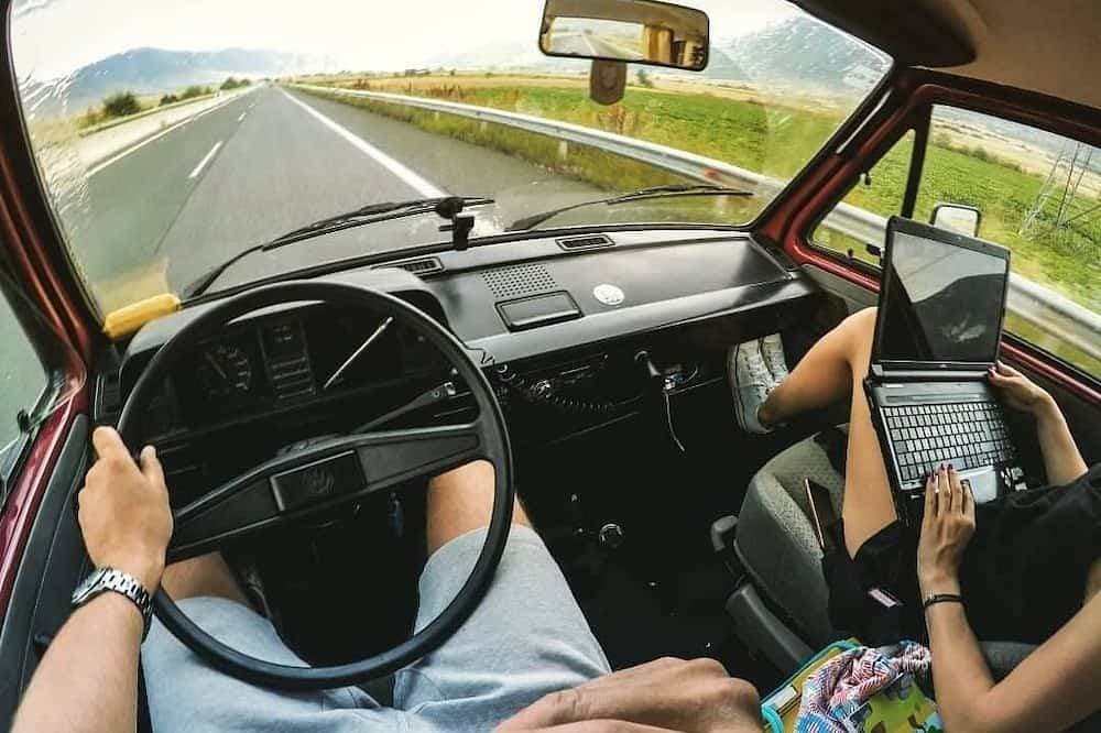 Foto 8 von 10: Redzo, ein Vw-Wohnmobil aus dem Jahr 1981