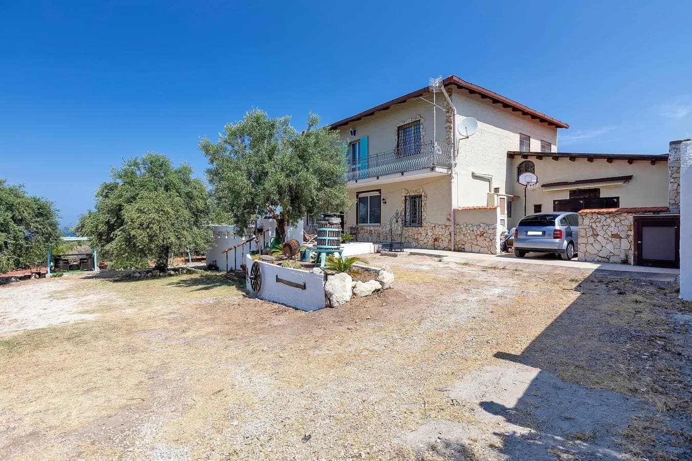 Foto 8 von 38: Ferienhaus 'Il Casale Del Giglio' mit Meerblick, Gemeinschaftsterrasse und privatem Garten