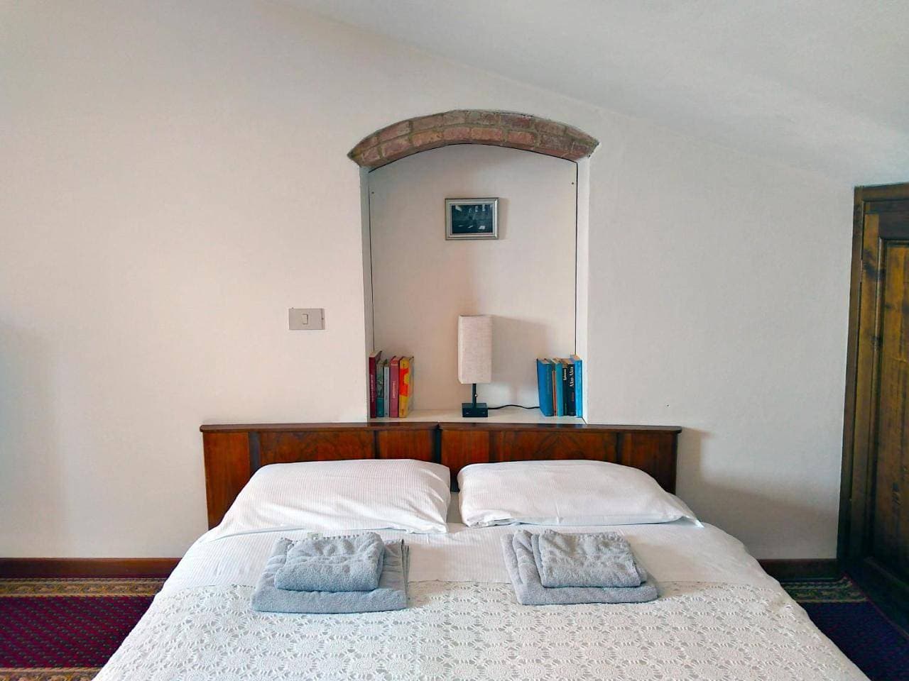Foto 6 von 30: Quadruple Room with Private Bathroom