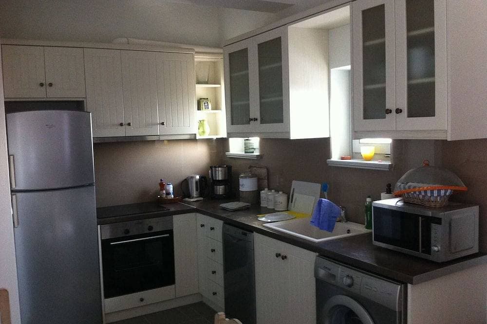 Foto 7 von 10: One bedroom apartment with sea view in Molyvos