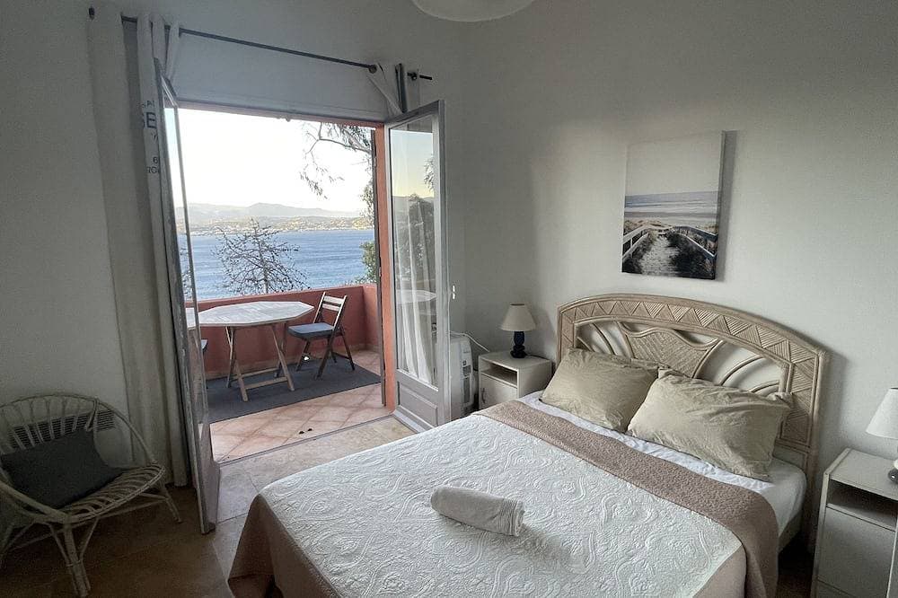 Foto 6 von 30: “The Beach House” - waterfront villa with spectacular views and private pool