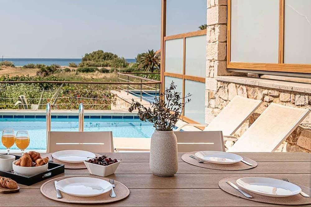 Corali Villa IV - Seaview, Pool & 450m to Beach 1