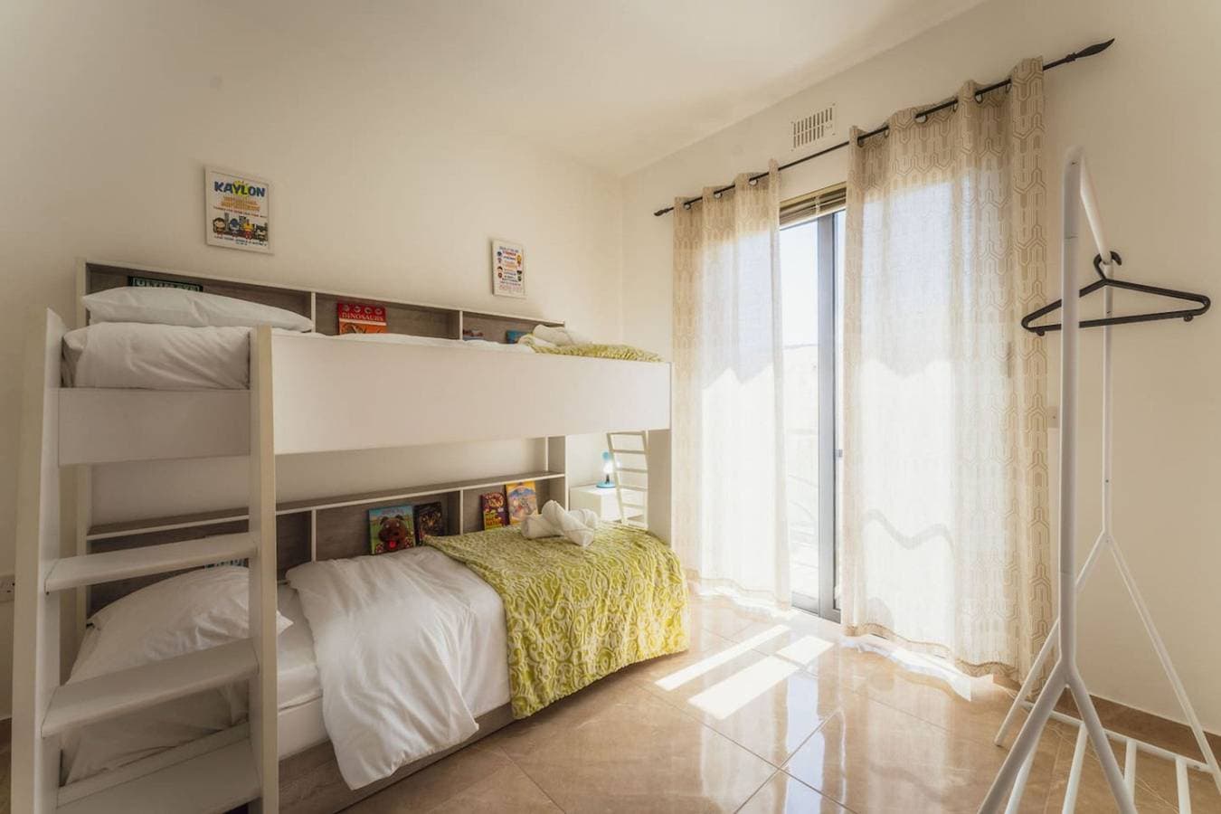 Foto 12 von 36: Ferienwohnung für 5 Personen mit Balkon