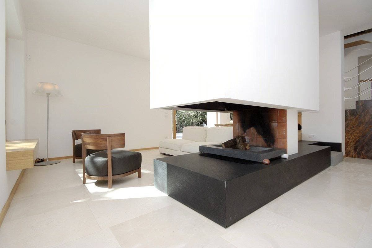 Foto 2 von 9: Villa am Bracciano-See mit Privatstrand
