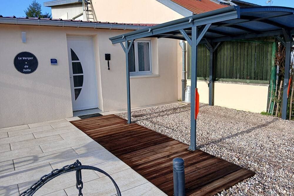 Foto 11 von 26: Einstöckiges Ferienhaus in Champenoux mit Privatparkplatz
