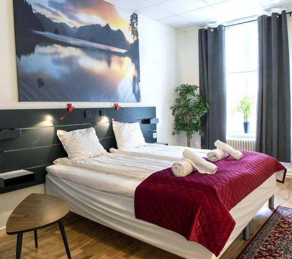 Foto 2 von 5: Two-Bedroom Holiday Home