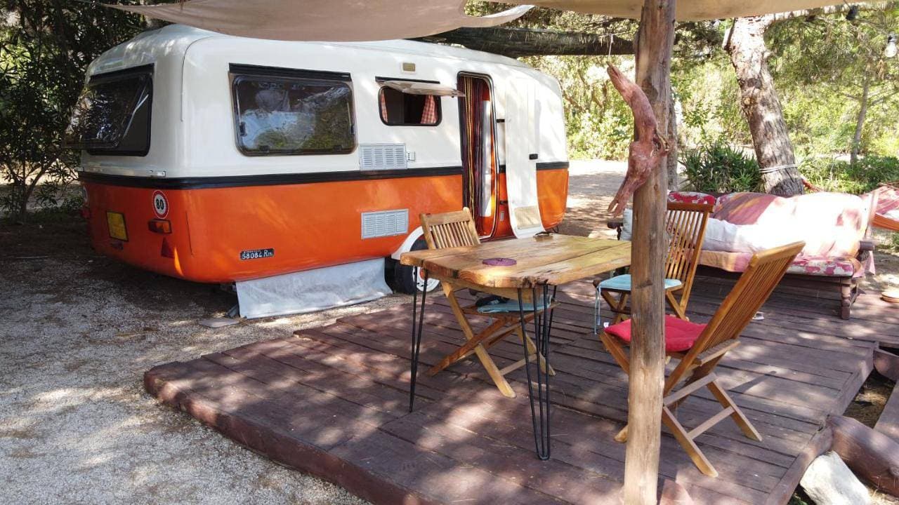 Foto 13 von 19: Tent